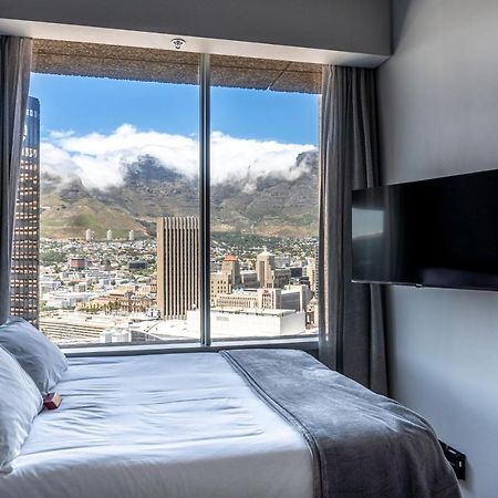 Stunning 1-Bedroom Apartment With Mountain Views 开普敦 外观 照片
