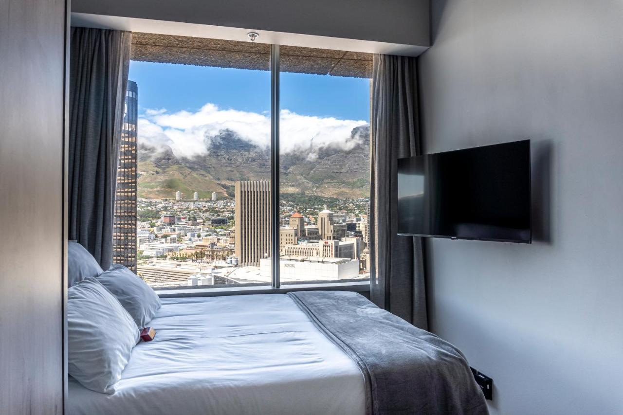 Stunning 1-Bedroom Apartment With Mountain Views 开普敦 外观 照片